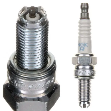 NGK CR8EKB Bougie voor Aprilia, Moto Guzzi, Piaggio e.a. | Art. CR8EKB