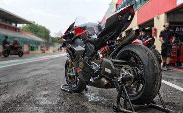 Bitubo Rear Shock Absorbers: CLU, CZE, WMB and WME Explained — Which One to Buy